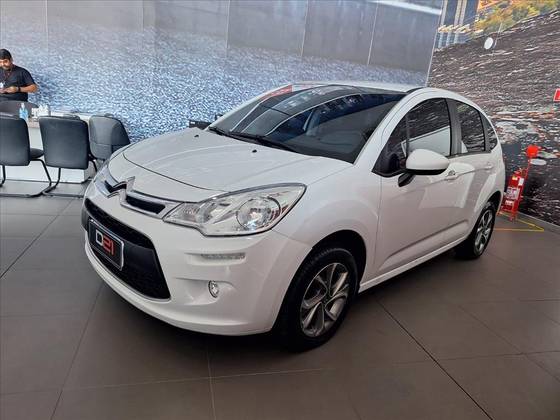 CITROËN C3 1.6 VTI 120 FLEX ATTRACTION EAT6 CITROËN C3 1.6 VTI 120 FLEX ATTRACTION EAT6